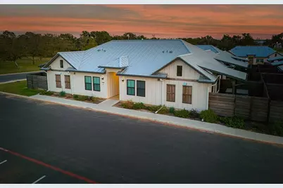 930 S Eagle St #104, Fredericksburg, TX 78624 - Photo 1