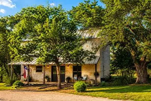 104 Fawn Ct, Johnson City, TX 78636 - Photo 3