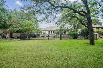218 E Creekview Dr, Fredericksburg, TX 78624 - Photo 27