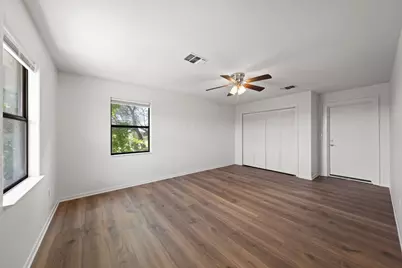 109 Debra Ln, Hunt, TX 78024 - Photo 9