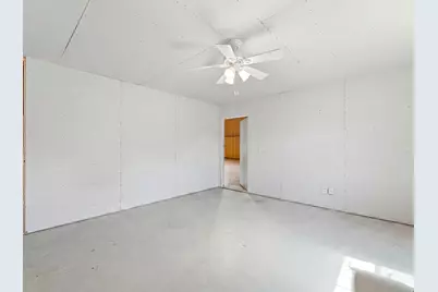 117 Business Dr, Kerrville, TX 78028 - Photo 17