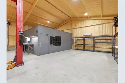 117 Business Dr, Kerrville, TX 78028 - Photo 9