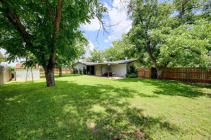 599 E Hwy St, Fredericksburg, TX 78624 - Photo 27
