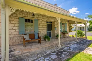 419 W San Antonio St, Fredericksburg, TX 78624 - Photo 41