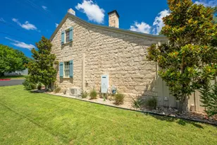 419 W San Antonio St, Fredericksburg, TX 78624 - Photo 39