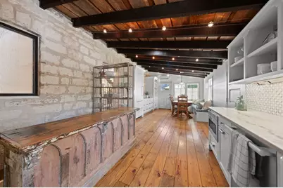 419 W San Antonio St, Fredericksburg, TX 78624 - Photo 21