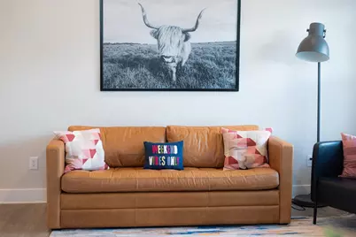 930 S Eagle St #202, Fredericksburg, TX 78624 - Photo 1