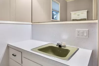 111 Beverly Dr, Fredericksburg, TX 78624 - Photo 21