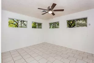111 Beverly Dr, Fredericksburg, TX 78624 - Photo 25