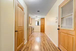 101 E Grothe St, Fredericksburg, TX 78624 - Photo 33