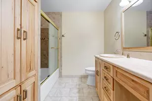 101 E Grothe St, Fredericksburg, TX 78624 - Photo 31