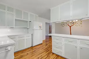 101 E Grothe St, Fredericksburg, TX 78624 - Photo 15