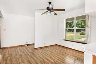 301 W Hackberry St, Fredericksburg, TX 78624 - Photo 23