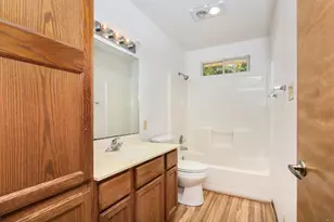 301 W Hackberry St, Fredericksburg, TX 78624 - Photo 19