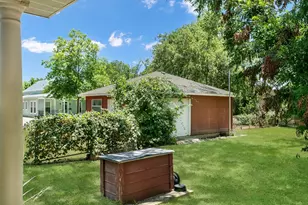 301 W Hackberry St, Fredericksburg, TX 78624 - Photo 31