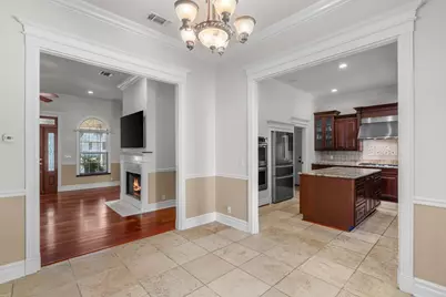 408 W Creek St, Fredericksburg, TX 78624 - Photo 9