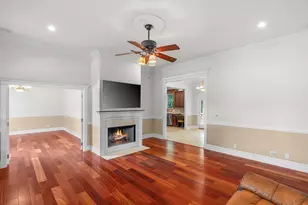 408 W Creek St, Fredericksburg, TX 78624 - Photo 7