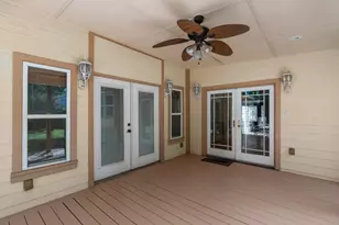 408 W Creek St, Fredericksburg, TX 78624 - Photo 25