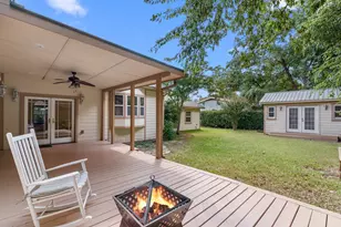 408 W Creek St, Fredericksburg, TX 78624 - Photo 27