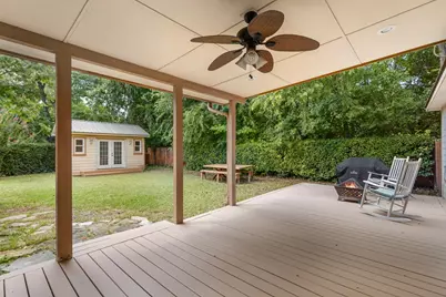 408 W Creek St, Fredericksburg, TX 78624 - Photo 25