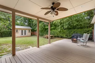 408 W Creek St, Fredericksburg, TX 78624 - Photo 25