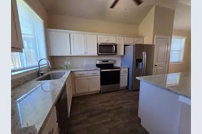 227 Dudley Way, Fredericksburg, TX 78624 - Photo 11