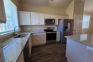 227 Dudley Wy, Fredericksburg, TX 78624 - Photo 11