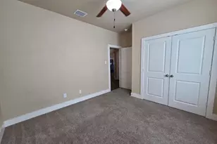 227 Dudley Wy, Fredericksburg, TX 78624 - Photo 5