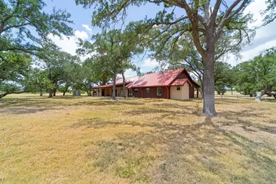 497 Luckenbach Rd, Fredericksburg, TX 78624 - Photo 25