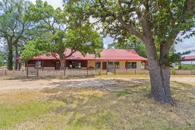 497 Luckenbach Rd, Fredericksburg, TX 78624 - Photo 3