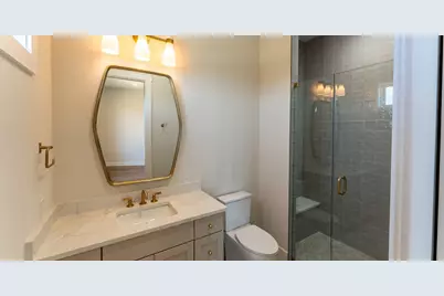 26 Lago Vista Dr, Fredericksburg, TX 78624 - Photo 17