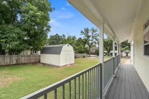 514 Bluebonnet, Fredericksburg, TX 78624 - Photo 23