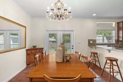 514 Bluebonnet, Fredericksburg, TX 78624 - Photo 11