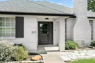 803 N Bowie, Fredericksburg, TX 78624 - Photo 29