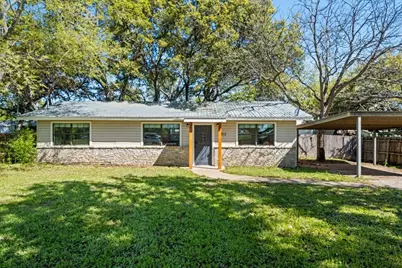 512 W Pecan St, Johnson City, TX 78636 - Photo 3