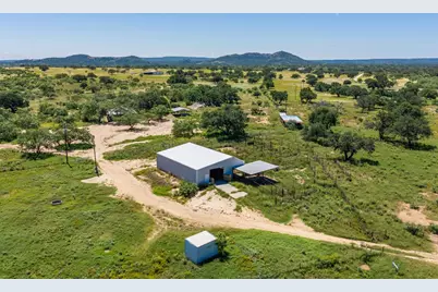 1128 County Rd 312, Llano, TX 78643 - Photo 31