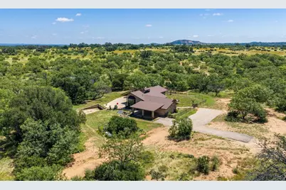 1128 County Rd 312, Llano, TX 78643 - Photo 15