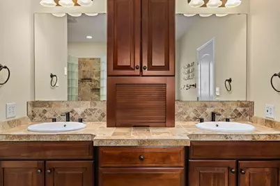 388 Deerwood, Bandera, TX 78003 - Photo 17