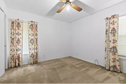 308 Tanglewood Dr, Fredericksburg, TX 78624 - Photo 9
