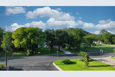 500 Cross Mountain Dr, Fredericksburg, TX 78624 - Photo 3