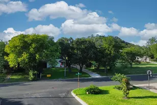 500 Cross Mountain Dr, Fredericksburg, TX 78624 - Photo 3