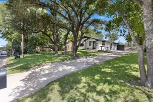 500 Cross Mountain Dr, Fredericksburg, TX 78624 - Photo 23