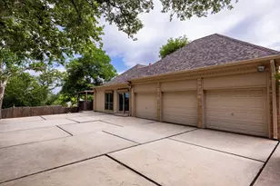 418 N Coronado Dr, Kerrville, TX 78028 - Photo 43