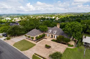 418 N Coronado Dr, Kerrville, TX 78028 - Photo 51