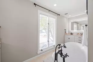 418 N Coronado Dr, Kerrville, TX 78028 - Photo 17