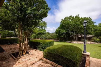 418 N Coronado Dr, Kerrville, TX 78028 - Photo 39