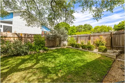 1445 N Gloucester Point, Kerrville, TX 78028 - Photo 19