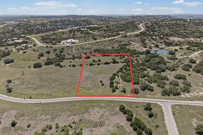 1495 Majestic Hills Dr, Blanco, TX 78606 - Photo 11