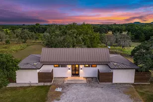 625 Triple Creek Rd, Fredericksburg, TX 78624 - Photo 3
