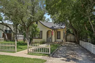 816 Wheless Ave, Kerrville, TX 78028 - Photo 37
